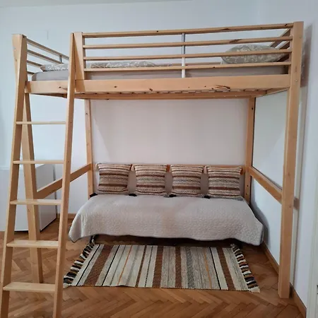 Проживание в семье Casa Bologna