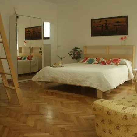 Проживание в семье Casa Bologna